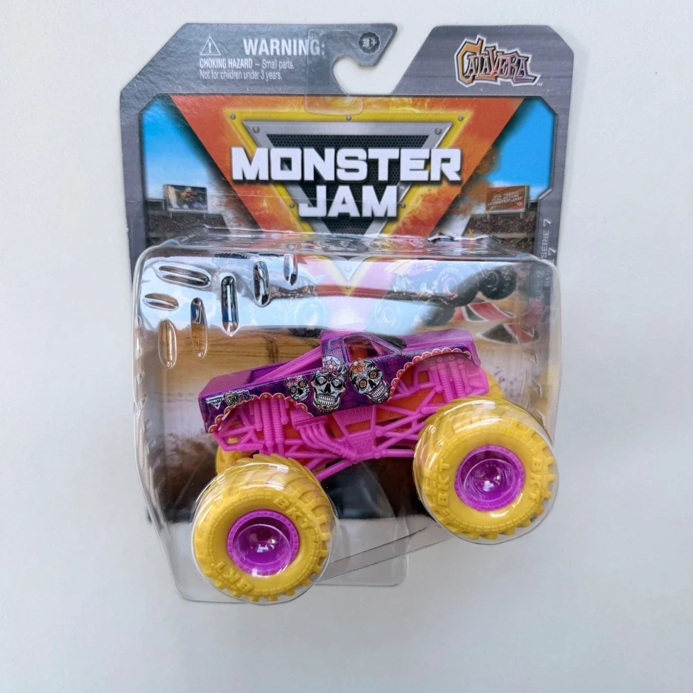 Monster Jam Calavera Series 7 Pink Sugar Skull Die-Cast Truck 1:64 Scale New